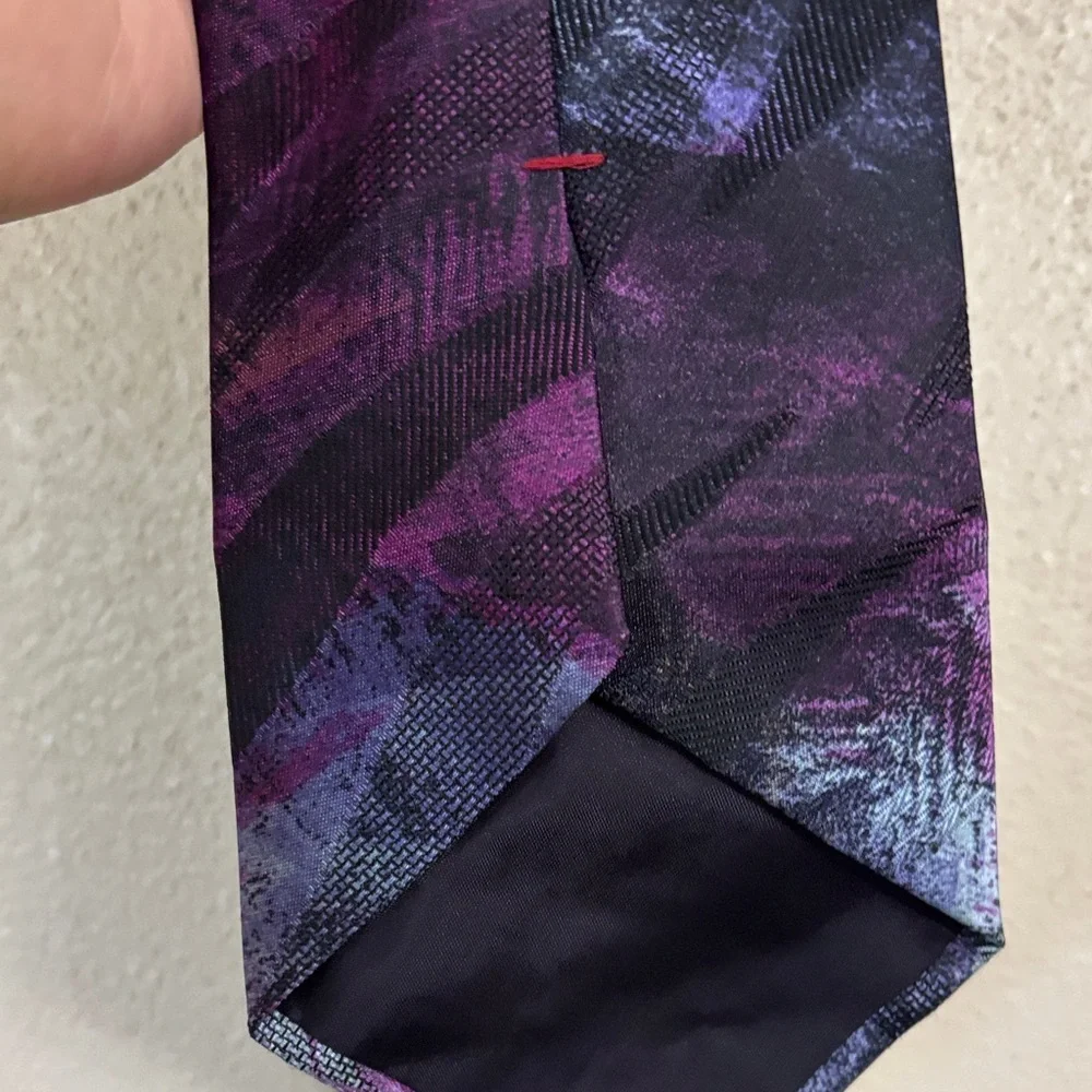 Don Loper Elegant Purple Tie for Men
